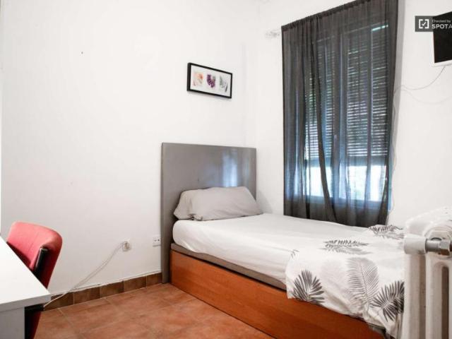 10 Dormitorio Shared Living/Roommate Madrid Madrid LS93915147