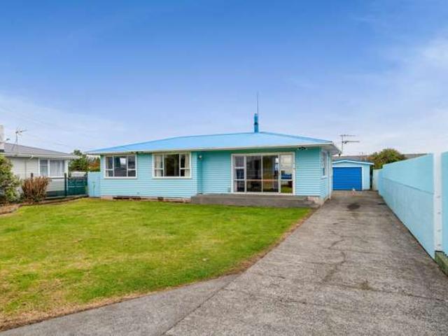 10 Douglas Street, Hawera, South Taranaki