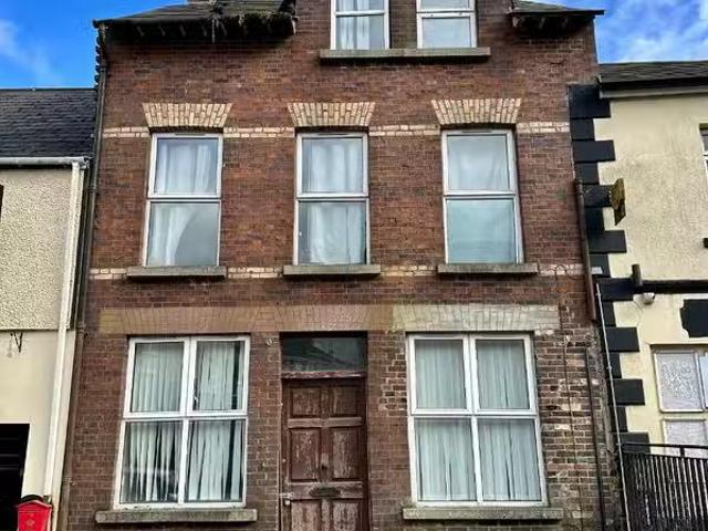 10 Dundalk Street