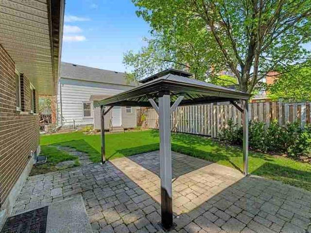 10 Duckworth St. 4 Bedroom Apartment for Rent at 10 Duckworth St, Barrie, ON L4M 3V8 Codrington