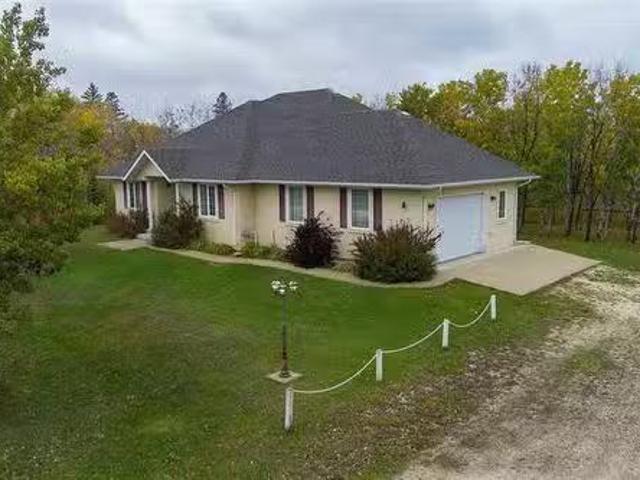10 Dufault St, Inwood, MB, R0C 1P0 house for sale Listing I.