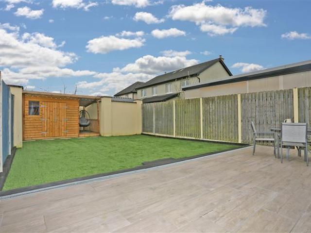 395,000 | 10 Elm Drive, Bloomfield, Annacotty, Limerick Sherry FitzGerald Limerick 4993 MyHome. Ie Residential