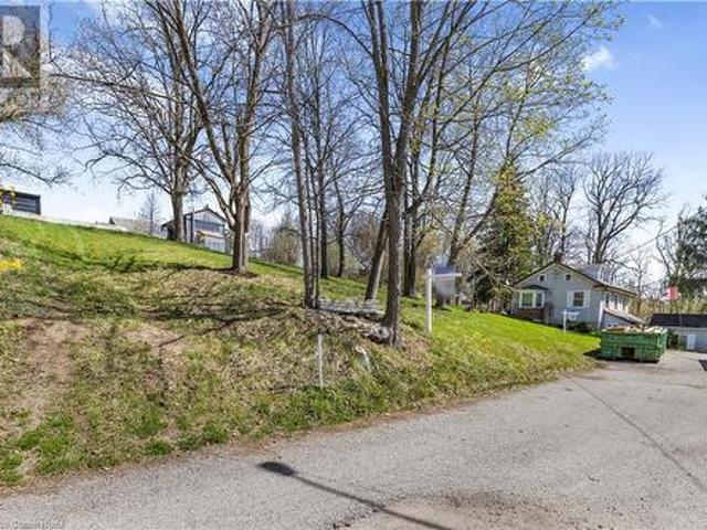 10 Elgin Street E, Woolwich, ON, N0B 1N0 vacant land for sale | Listing ID 40721 | Royal LePage