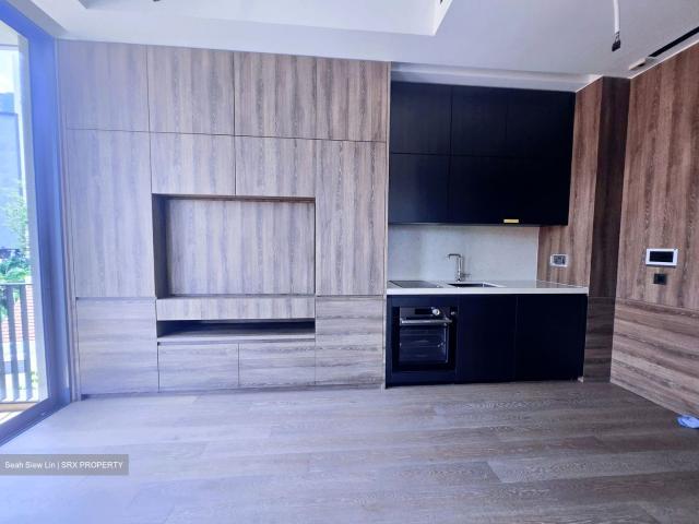 10 Evelyn D11, Apartment