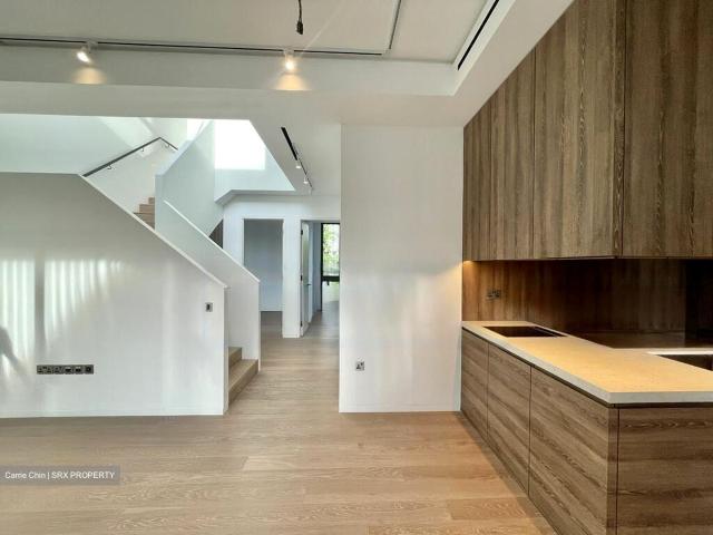 10 Evelyn D11, Apartment