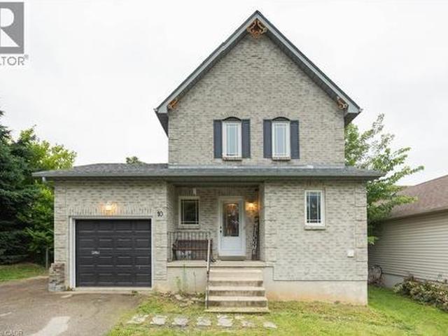 10 Evergreen Court, Brantford, ON, N3T 5J6 house for sale | Listing ID 40844 | Royal LePage