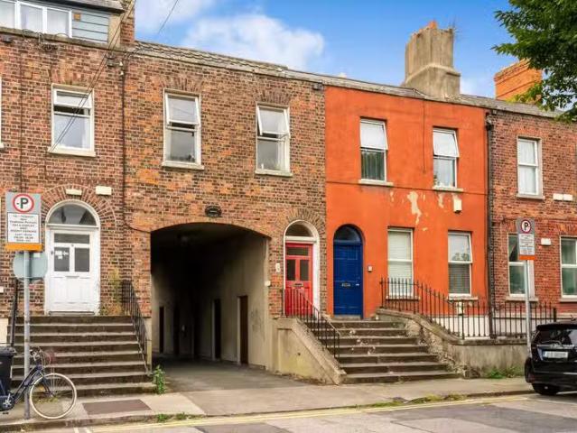 10 Fairview Avenue Lower. D03 W2H9, Fairview, Dublin 3 is for.