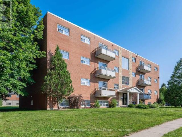 10 GLENBROOK DRIVE