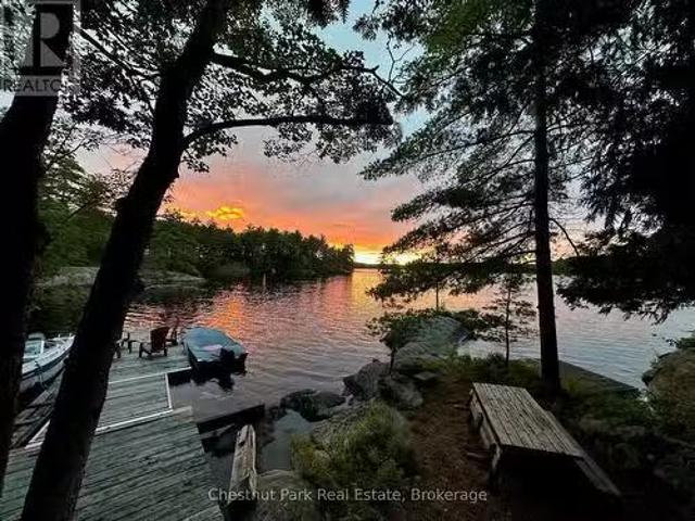 10 Island 21 Kl Boyd Island, Gravenhurst Morrison, ON, P0E 1.