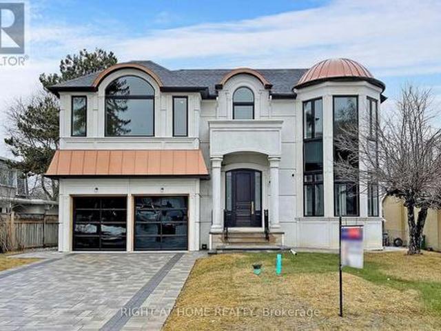 10 Jocelyn Crescent, Toronto, ON, M3B 1A2 house for sale | Listing ID C12420 | Royal LePage