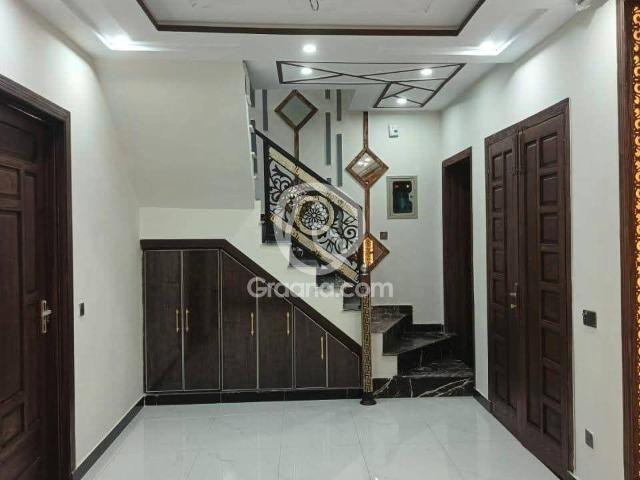 10 Kanal House for Sale