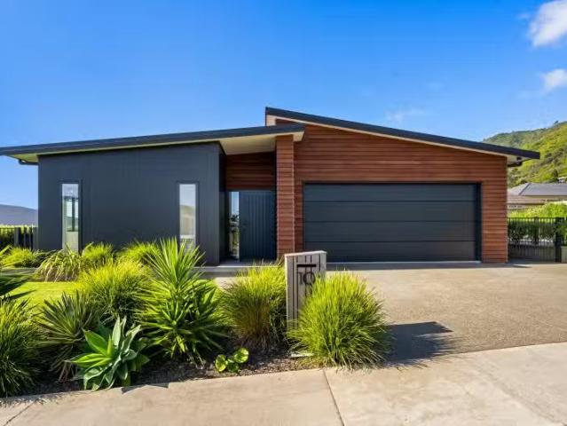 10 Karearea Avenue, Waikanae, Kapiti Coast
