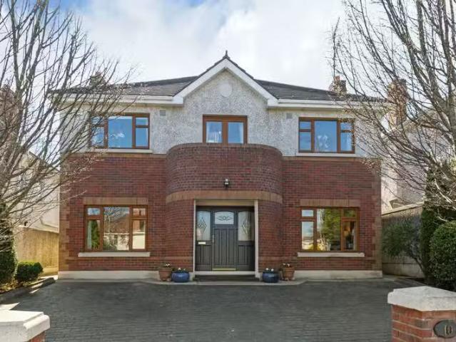 10 Leopardstown Rise, Dublin 18, Leopardstown, Dublin 18, D18K.