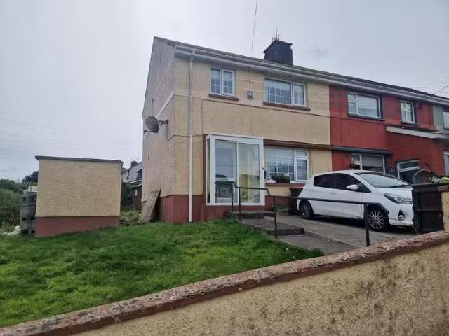 10 Lee View Place, Carrigmahon, Glenbrook, Co. Cork, T12WC7R i.