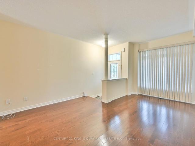 10 Lundigan Drive, Keswick | 3Beds/2Bath, Townhouse, $719,000 | Condos. Ca