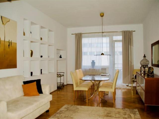 10 Lutego 105 m², Gdynia