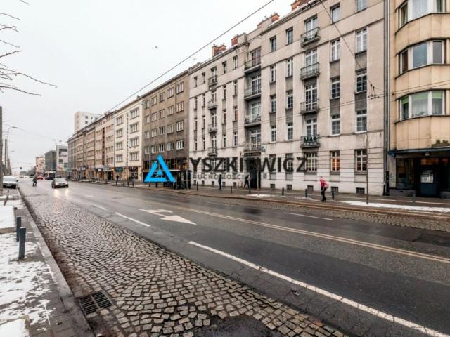 10 Lutego 76,43 m², Gdynia