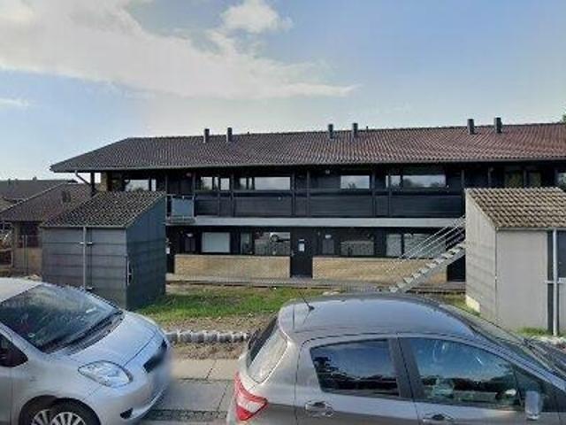 10 m2 clinic for rent in Holte