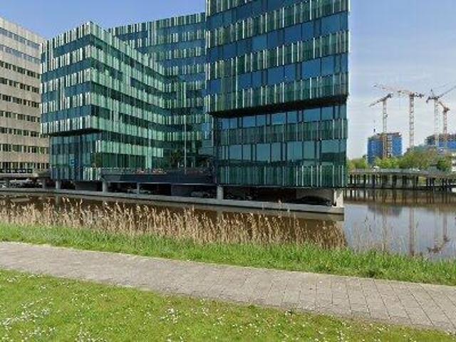 10 m2 office space for rent in Amsterdam Zuidoost
