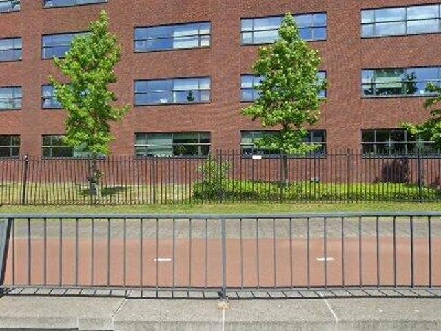10 m2 office space for rent in Breda
