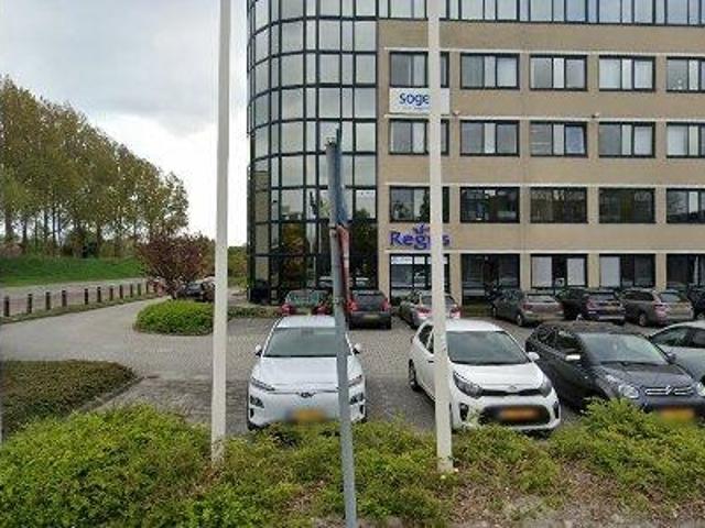 10 m2 office space for rent in Groningen