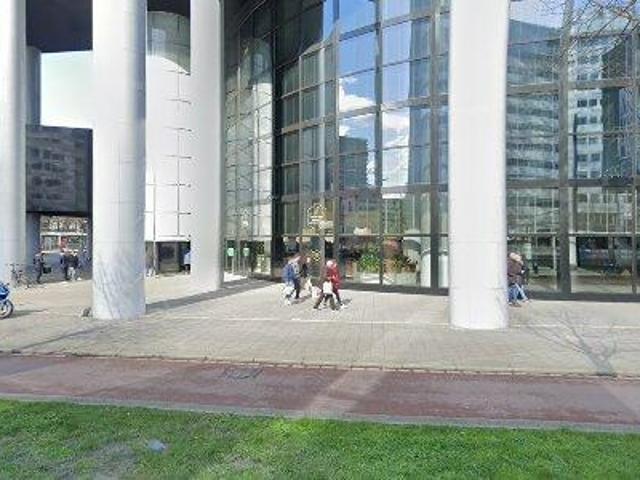 10 m2 office space for rent in Rotterdam Centrum