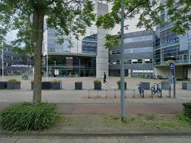 10 m2 office space, land for rent in Maastricht