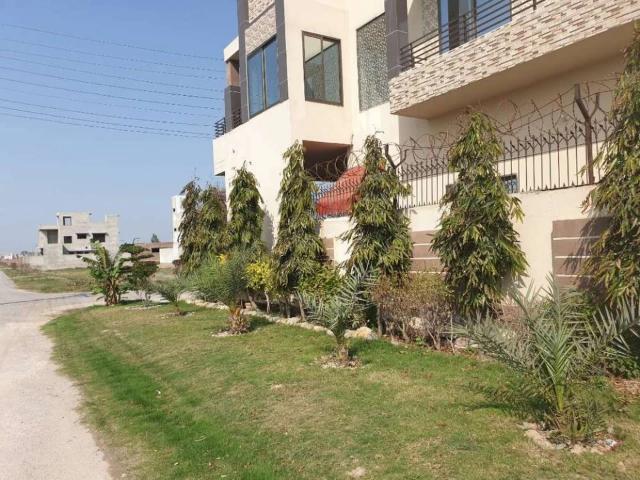 10 M upper portion for rent in E block of AWT phase 2 Lahore Beacon House Society ID 07493
