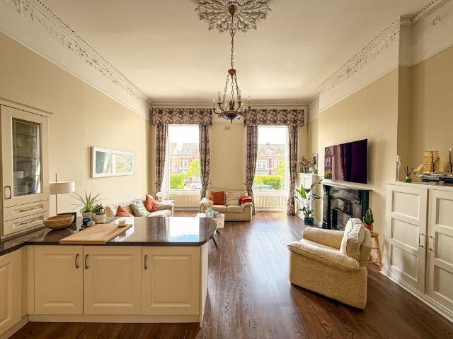 10 Marfield House, Cabinteely, Dublin 18