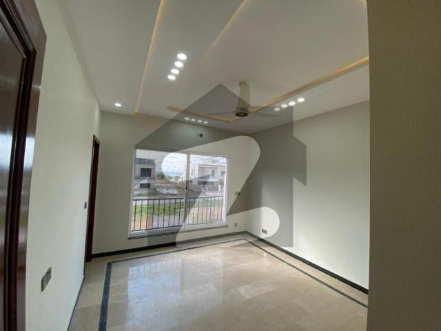 10 Mark Elegant Owner Build House For Sale In Bahri Town Phase 8 Bahria Town Phase 8