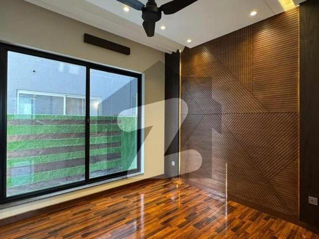 10 marla 4 bedroom house available for rent dha phase 6