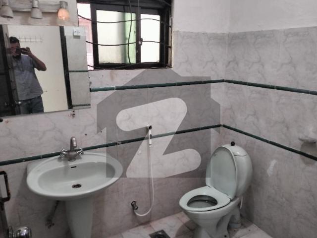 10 Marla 4 Bedroom Integrated Design Reasonable price from Market Askari 10