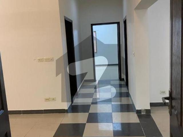 10 marla 4 bedrooms sd house available for rent askari 11 sector b