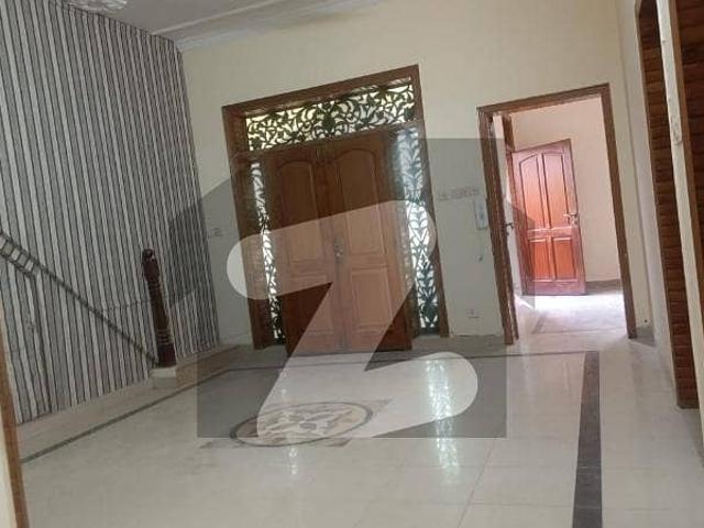 10 MARLA 2 Bed Ground Portion For Rent