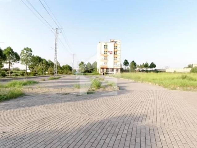 10 Marla 35*65 in Block D Residential Possession Plot in Wapda Town Islamabad