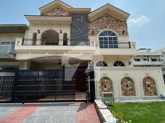 10 Marla 35x70 Beautiful Brand New First Entry Double Storey Modern House For Sale In G 13 Islamabad