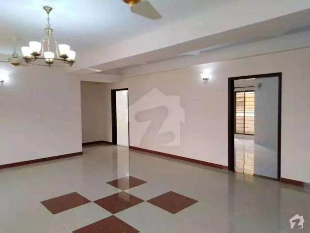10 Marla 3 bed Apartment available for Rent. Askari XI Lhr. Lahore Askari ID 02363
