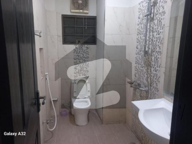 10 Marla 3 Bed Flat Available For Rent Askari 11 Sec B Askari 11 Sector B