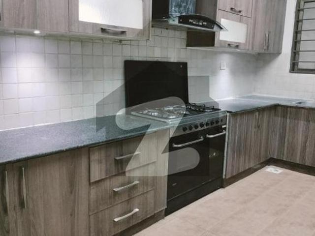 12 Marla 4 Bed Flat For Rent In Askari 11 Sector B, Lahore Askari 11 Sector B Apartments