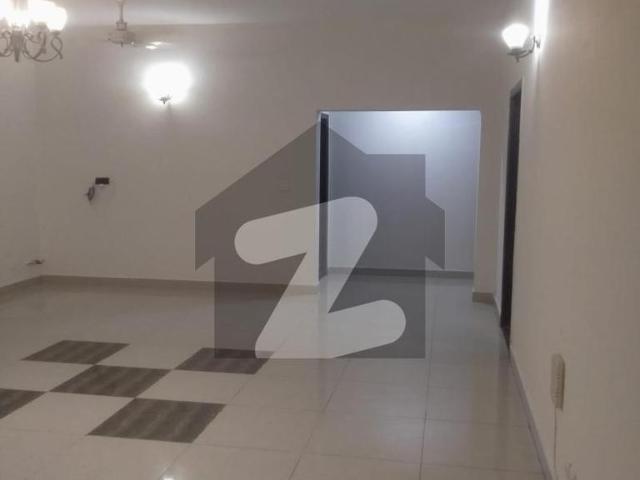 10 Marla 3 Bed Luxury 2nd Floor Apartment for Rent in Askari 11 Lahore | Prime Location Askari 11 Sector B