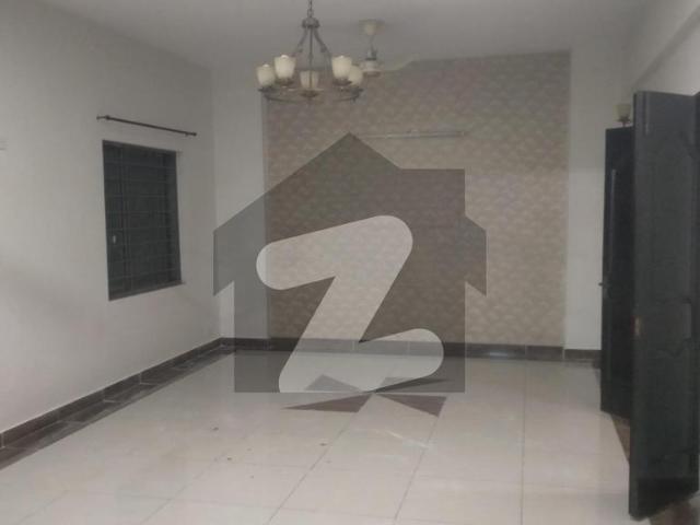 10 Marla 3 Bed Luxury 2nd Floor Apartment for Rent in Askari 11 Lahore | Prime Location Askari 11 Sector B