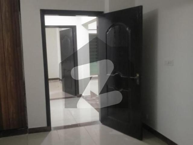 10 Marla 3 Bed Luxury 2nd Floor Apartment for Rent in Askari 11 Lahore | Prime Location Askari 11 Sector B