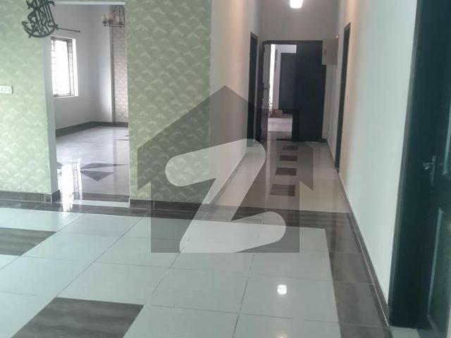10 Marla 3 Bed Luxury Apartment for Rent in Askari 11 Lahore | Prime Location Askari 11 Sector B