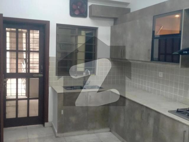 10 Marla 3 Bed Luxury FACING PARK Apartment for Rent in Askari 11 Lahore | Prime Location Askari 11 Sector D