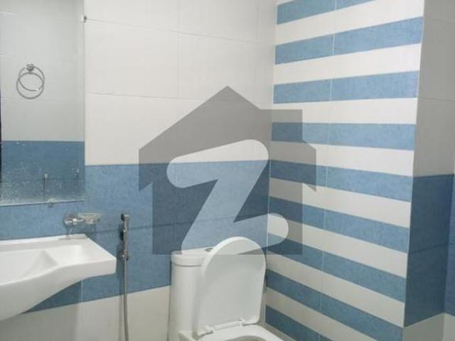 10 marla 3 bedroom apartment available for rent askari 11