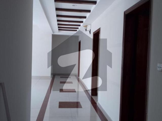 10 marla 3 bedroom apartment available for rent askari 11