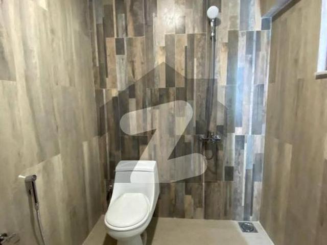 10 marla 3 bedroom apartment available for rent askari 11