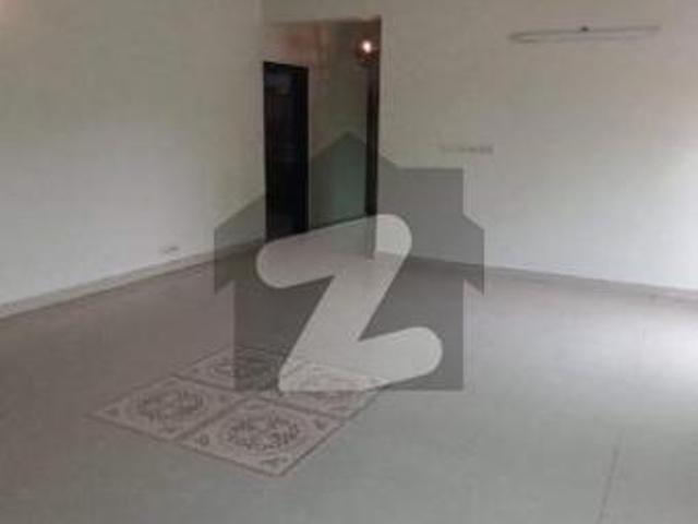 10 marla 3 bedroom apartment available for rent askari 11