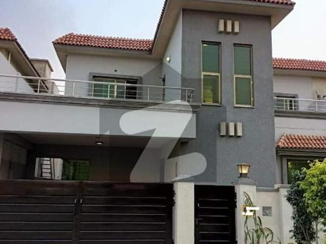 House For rent In Askari 11 Sector B