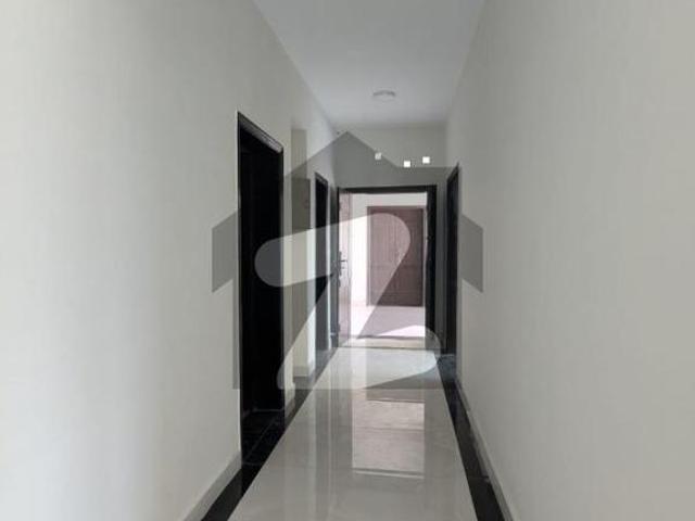 10 marla 3 bedroom apartment available for rent askari 11 sector b apartments